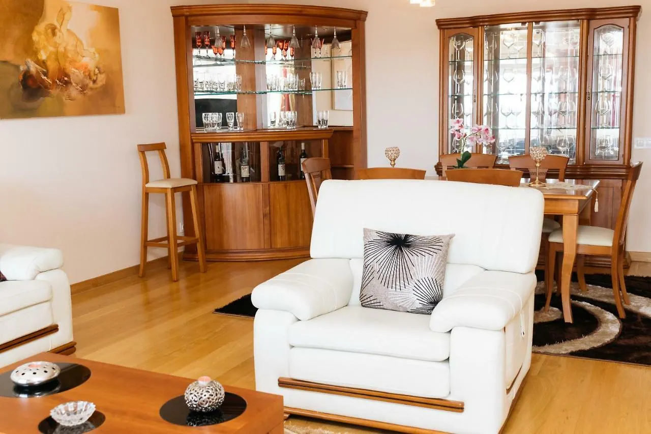 Penthouse 5 De Outubro Hotel Funchal  Portogallo